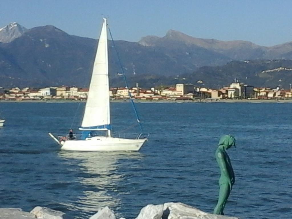 La Viareggina Hotel Viareggio Kültér fotó