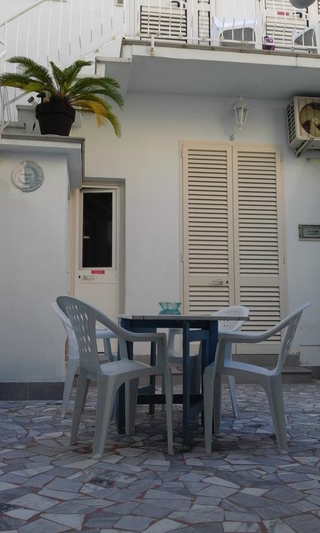 La Viareggina Hotel Viareggio Kültér fotó
